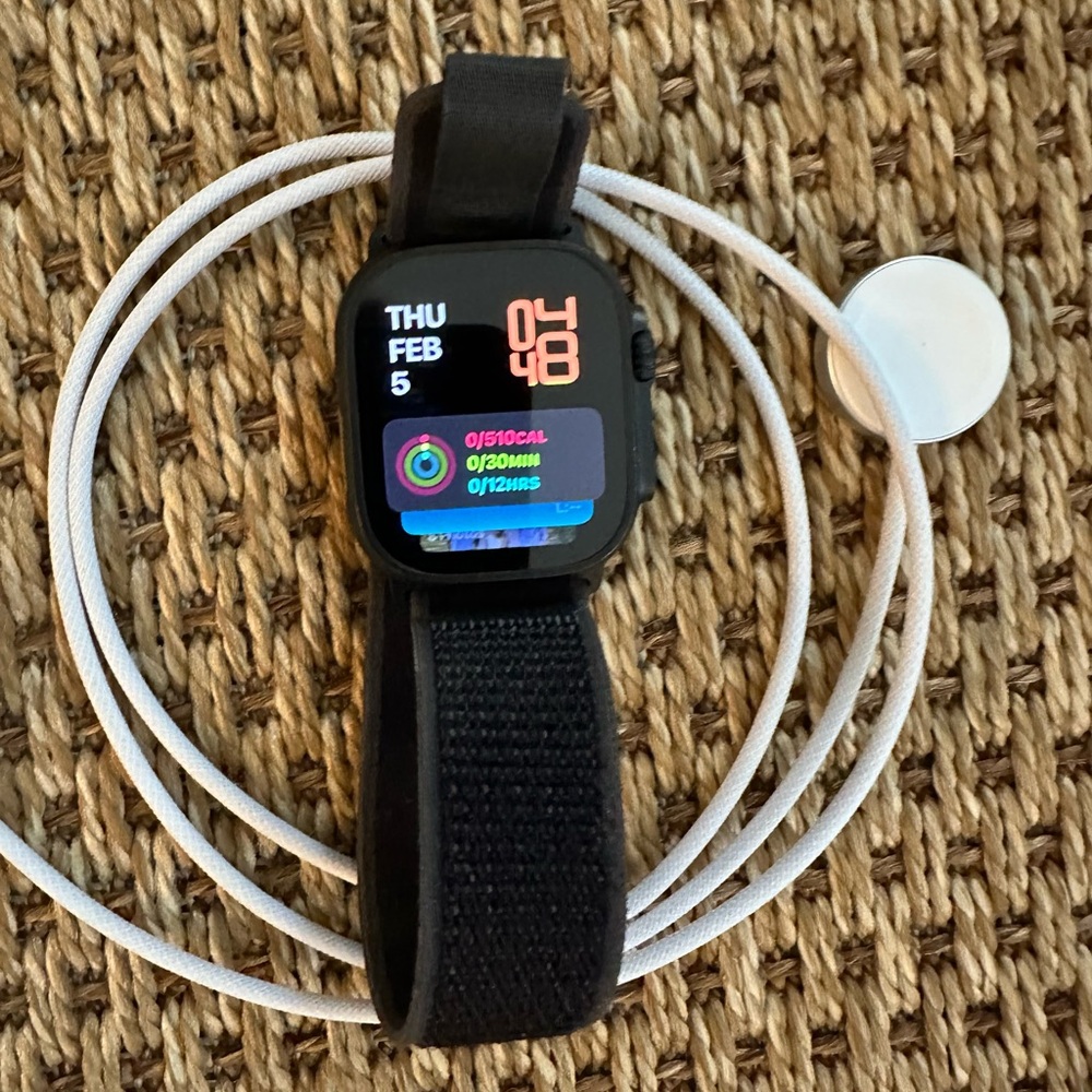 Apple Ultra Watch - Picture 2 of 7